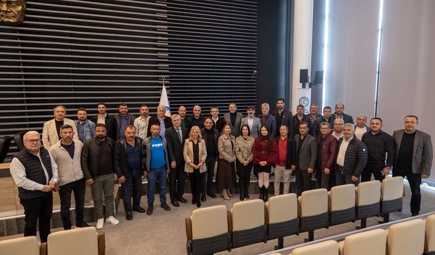 Başkan Tuncer muhtarlarla buluştu