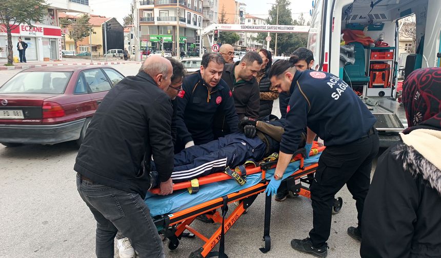 Motosiklet sürücüsü kazada yaralandı