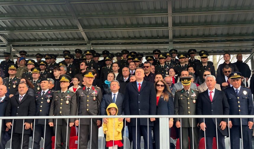 Eğirdir'de Çocuk Bayramı coşkusu