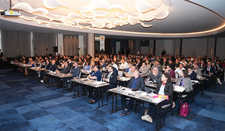 Enerjisa Enerji, iş dünyasını Antalya'da bir araya getirdi
