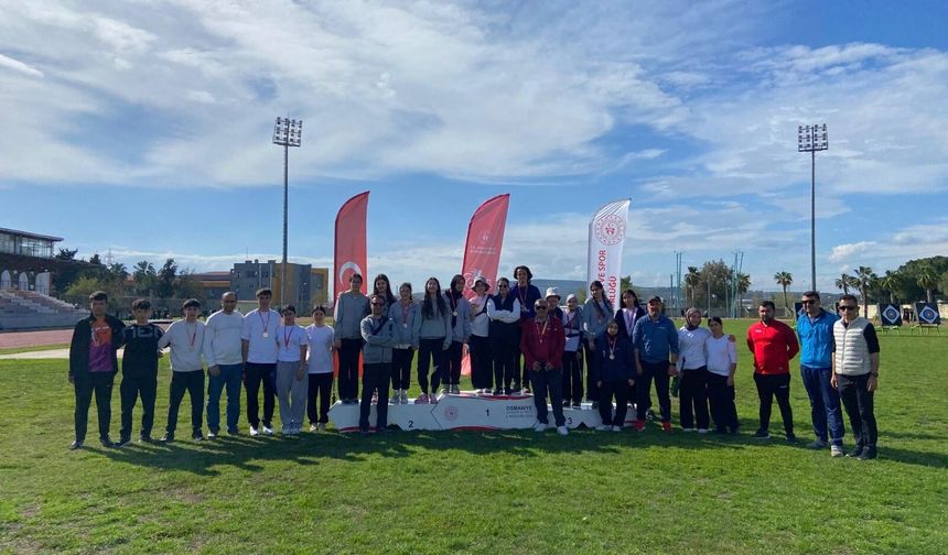 Osmaniye'de okul sporları okçuluk il birincileri belli oldu