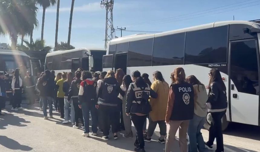 Tarsus'ta uyuşturucu operasyonu: 55 gözaltı