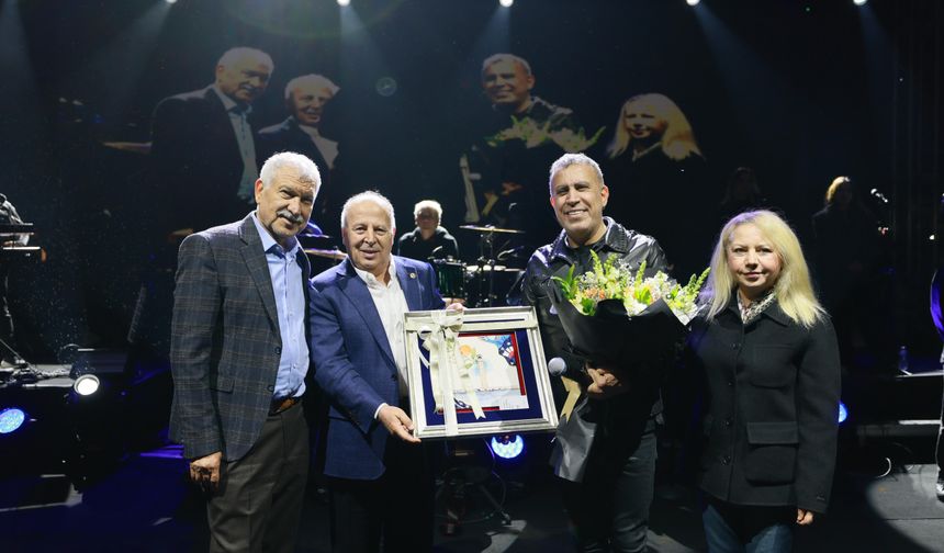 Uluslararası Portakal Çiçeği Karnavalı'nda rengarenk görüntüler (2)