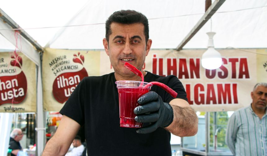 Uluslararası Portakal Çiçeği Karnavalı'nda rengarenk görüntüler