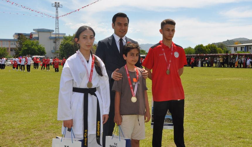 Gazipaşa'da 19 Mayıs coşkusu