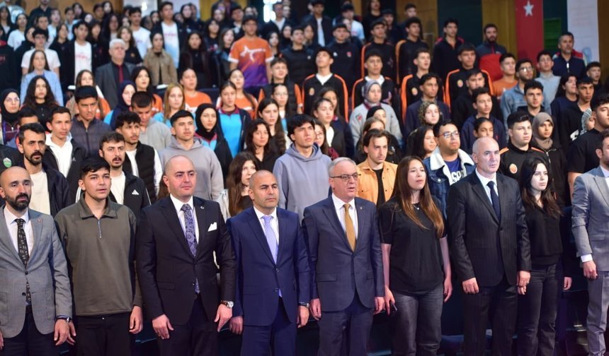 Gençler Arası Kültür ve Sanat Yarışmaları Akdeniz Bölge Finali Osmaniye'de başladı