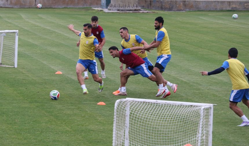 İran Milli takımı Dünya Kupası hazırlıklarına Antalya'da başladı