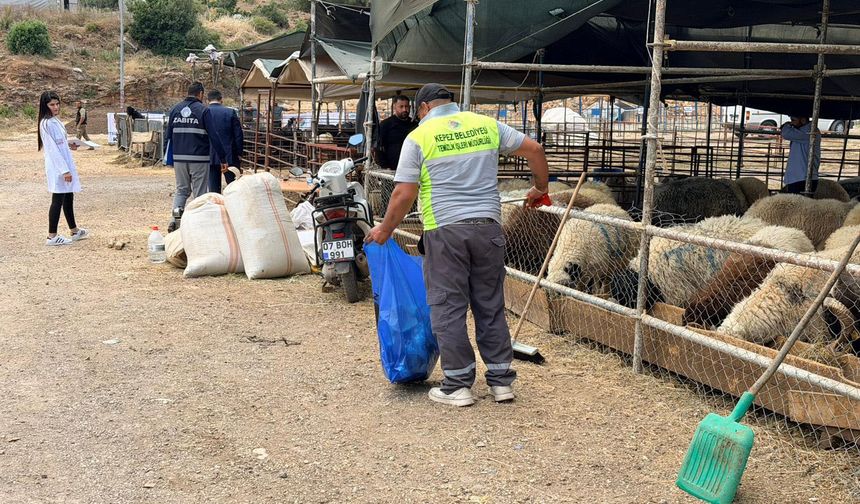 Kepez'de kurban satış ve kesim yerleri denetim altında