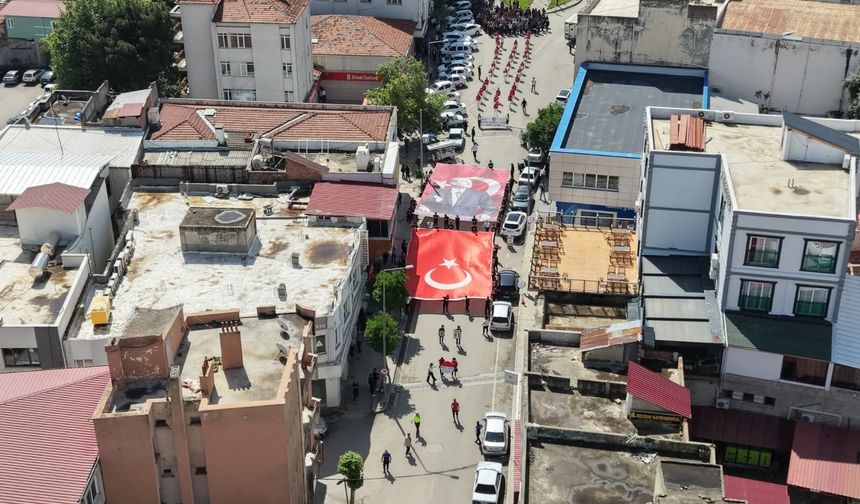 Kozan'da 19 Mayıs coşkusu