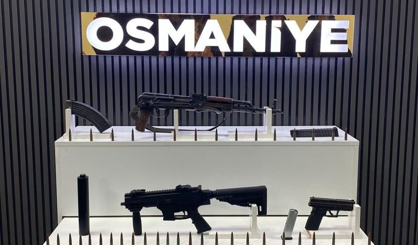 Otomobilde uzun namlulu tüfek ve mühimmat ele geçirildi