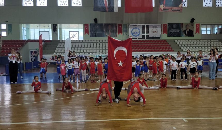 İskenderun'da Çocuk Olimpiyatları
