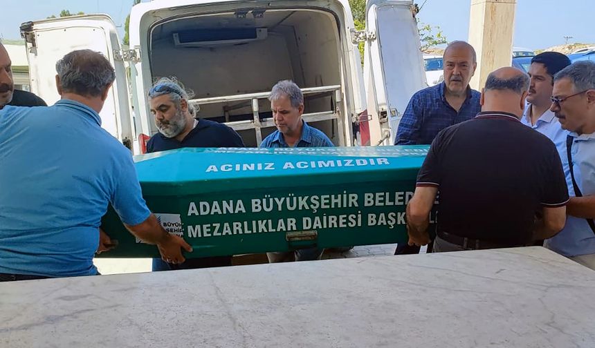 Kazada ağır yaralanan ve geçen hafta çocuğu doğan Ediz öğretmen kurtarılamadı