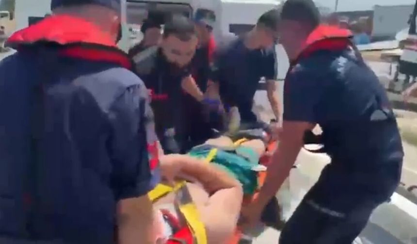 Boğulma tehlikesi geçiren genci Sahil Güvenlik kurtardı