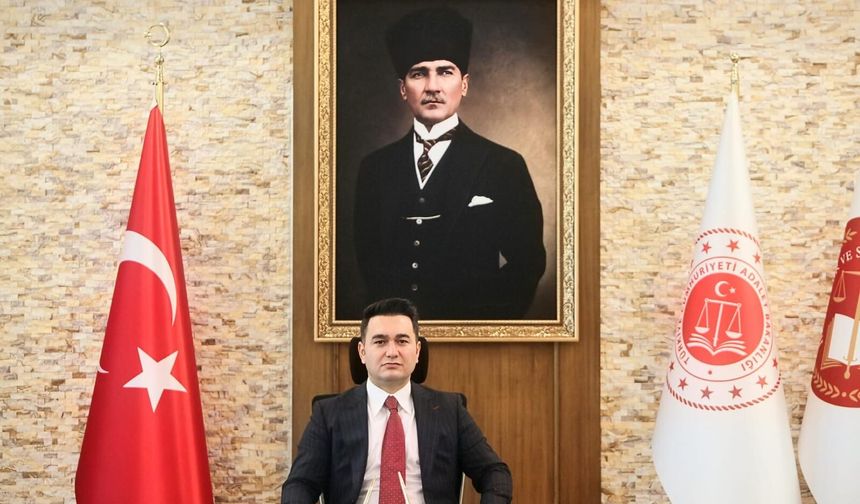 Mersin Cumhuriyet Başsavcısı Yasin Emre görevine başladı