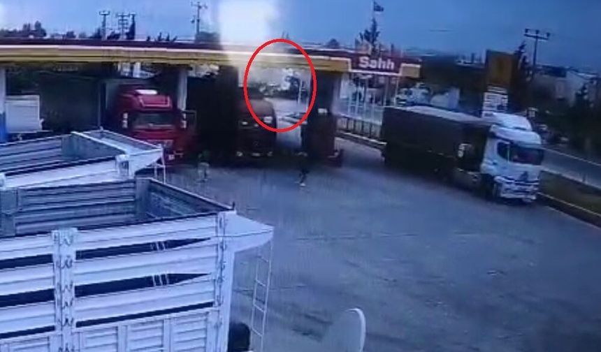 Mersin'de TIR'lar çarpıştı: 1 ölü, 2 yaralı
