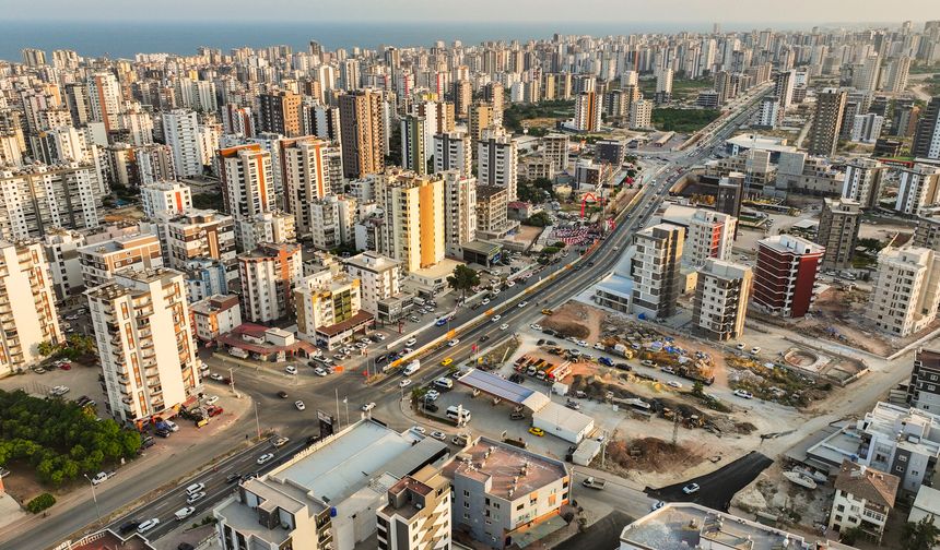 Mersin'in en büyük katlı kavşağının temeli atıldı