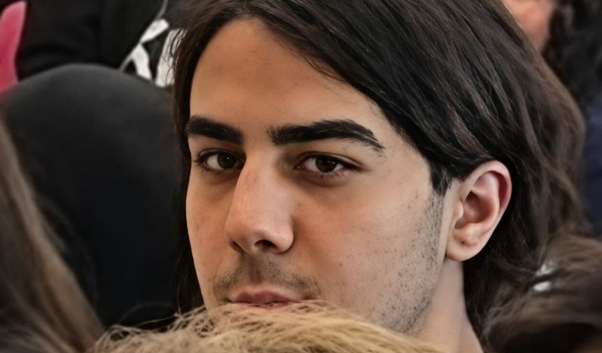 Adana'da denize giren genç hayatını kaybetti (2)