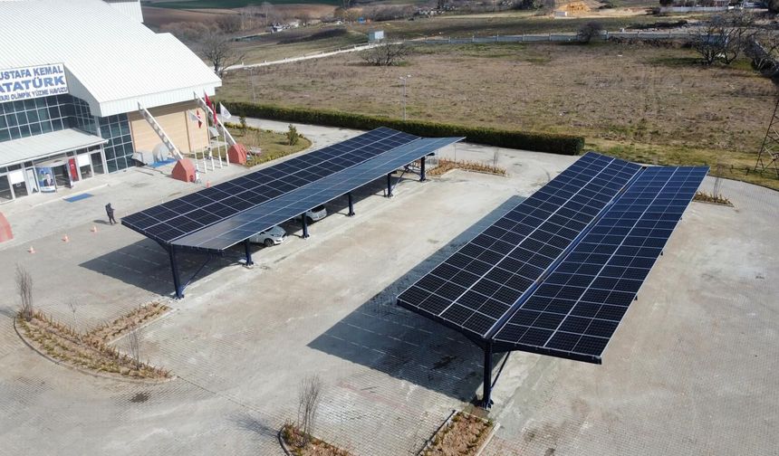 Geleceğin Enerjisi Otoparkınızda: Güneş Enerjili Carport (Solar Otopark) Nedir?