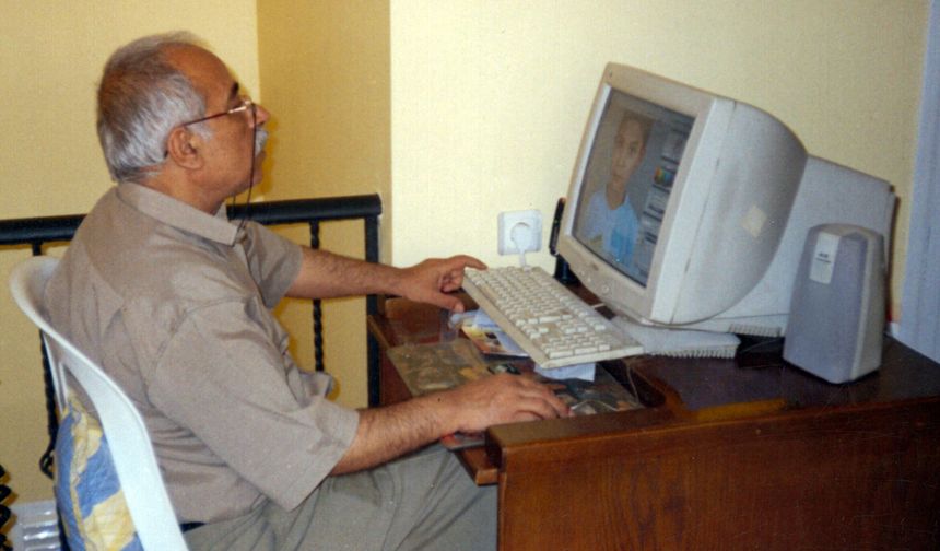 63 yıllık fotoğrafçı, Adana'da yılın ahisi seçildi