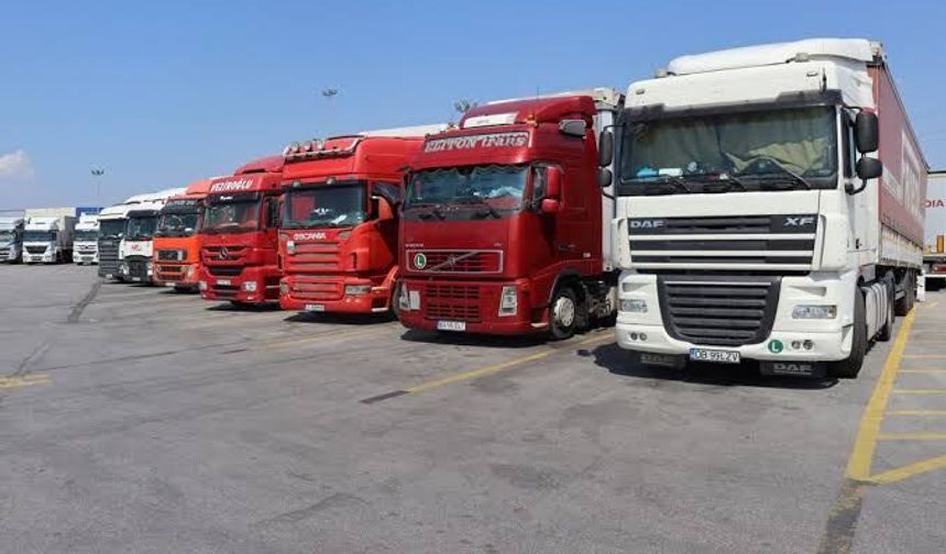 Mersin’de tırcıların bir kısmı kontak kapattı: “Masraflarımızı karşılayamıyoruz”