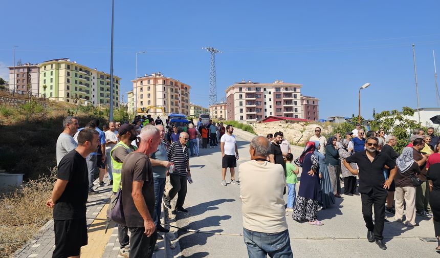 Mersin TOKİ'lerde hala su yok!