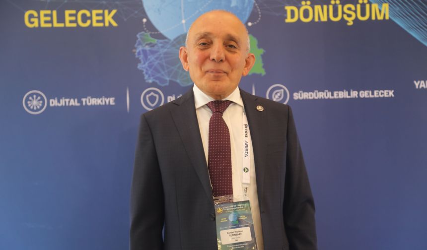 Dijital Türkiye'nin geleceği Antalya'da masaya yatırılıyor