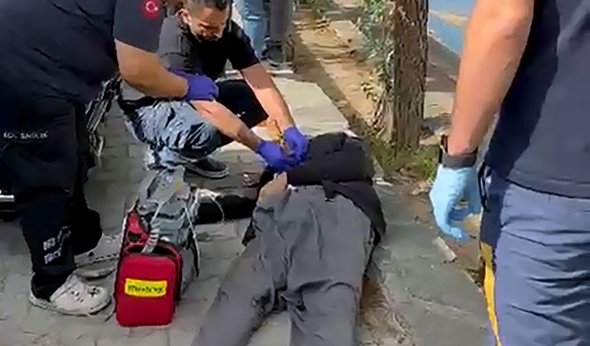 Kaldırımda yürürken düşüp, başını taşa çarpan kişi öldü