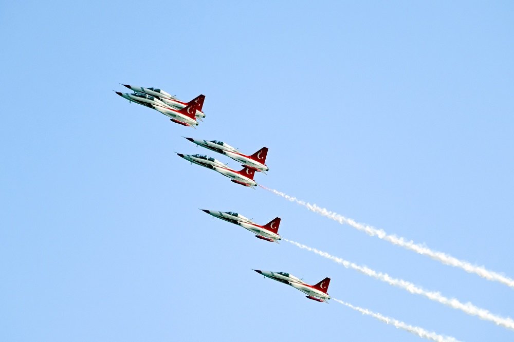 Türk Yildizlari, Mersi̇n Semalarina İlk İmzayi Prova Uçuşuyla Atti (4) (1)