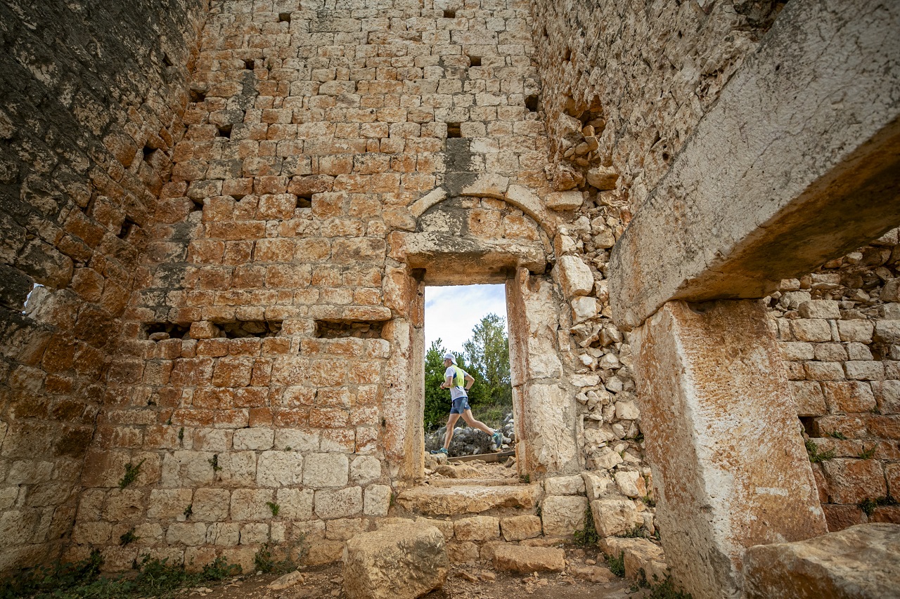 Başkan Seçer, ‘4. Uluslararasi Ki̇li̇kya Ultra Maratonu’nun Startini Verdi̇ (2)