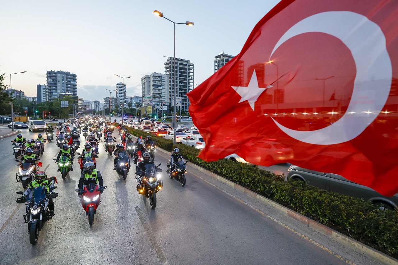 Yenişehir Belediyesi 19 Mayıs’ta Şehir Korteji Düzenledi (3)