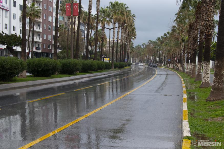Mersin Yagmurlu Yaz