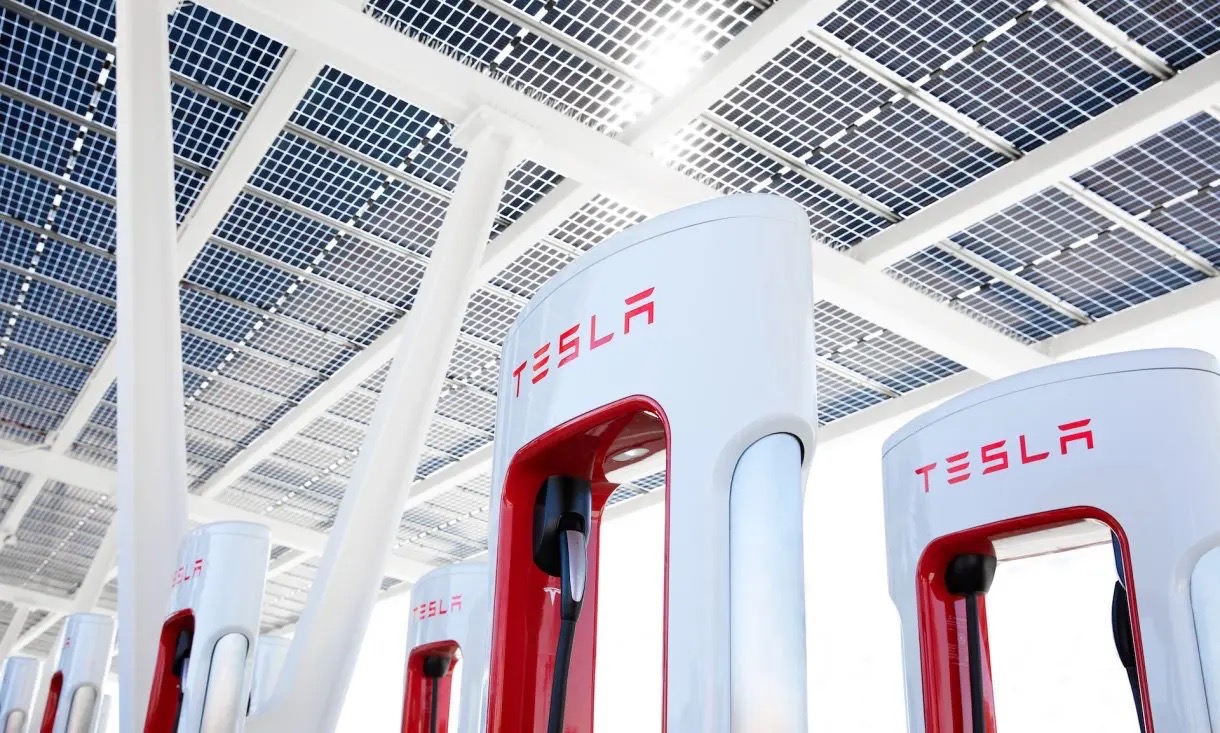 Büyük Superchargertsla