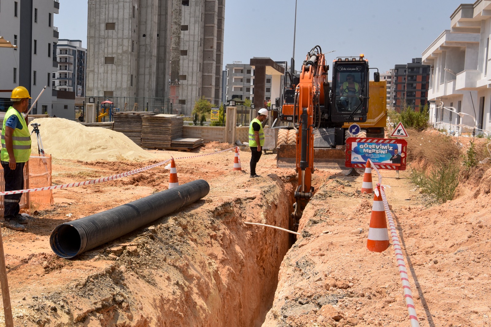 Meski̇, 4 Merkez İlçede Altyapi Hatti Çalişmalarini Sürdürüyor (3)