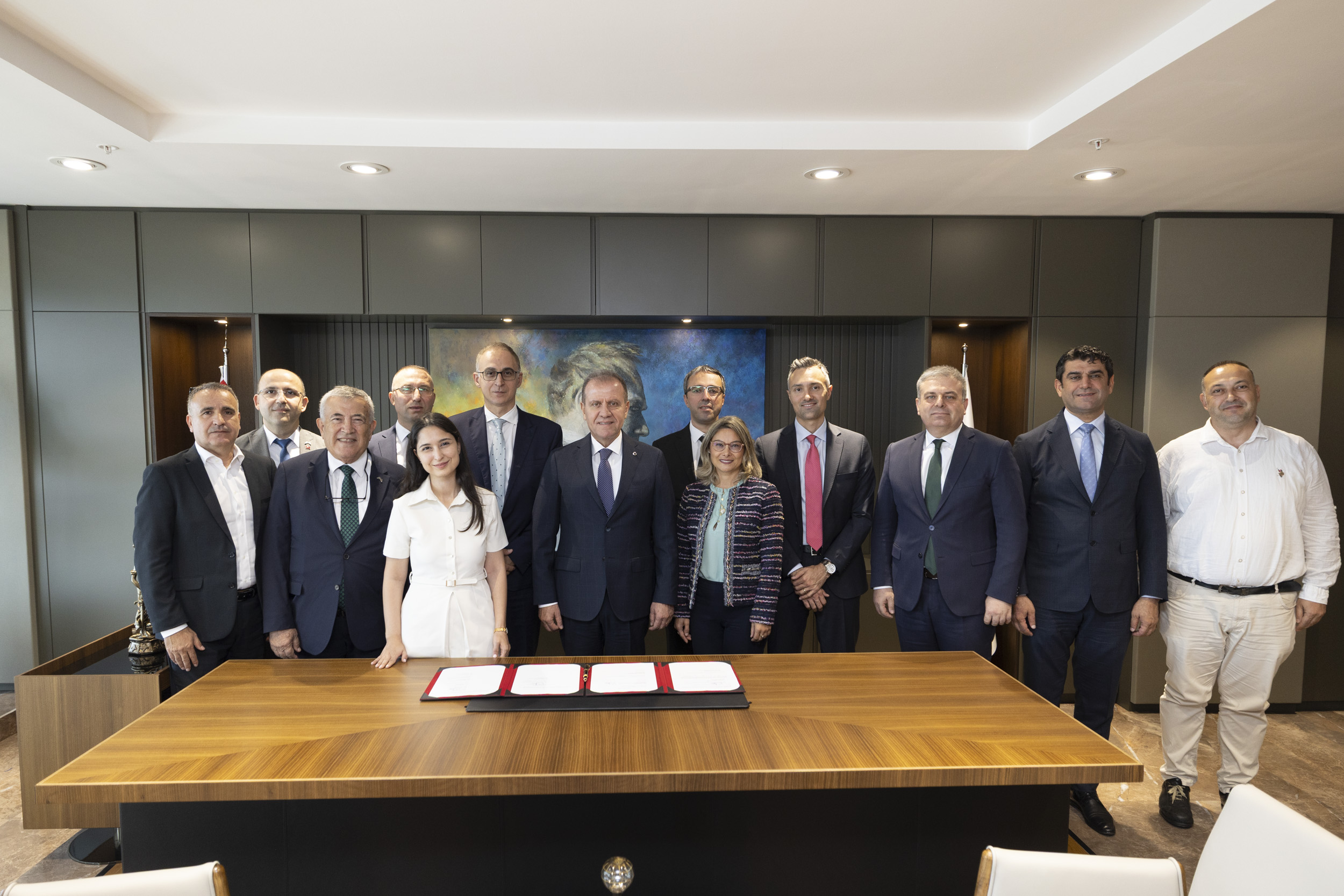 ‘Mersi̇n Atiksu Yöneti̇mi̇ Ve Ekoloji̇k Denge Projesi̇’ Fi̇nansmani İçi̇n İmzalar Atildi (2)