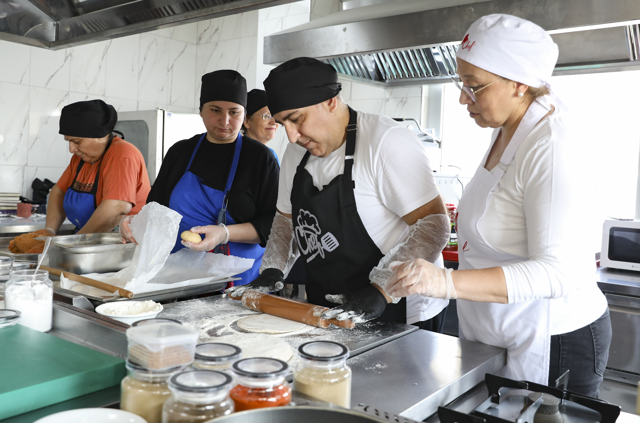Mersi̇n Büyükşehi̇r’den Profesyonel Mutfakta “Aşçi Çiraği Kursu” (4)