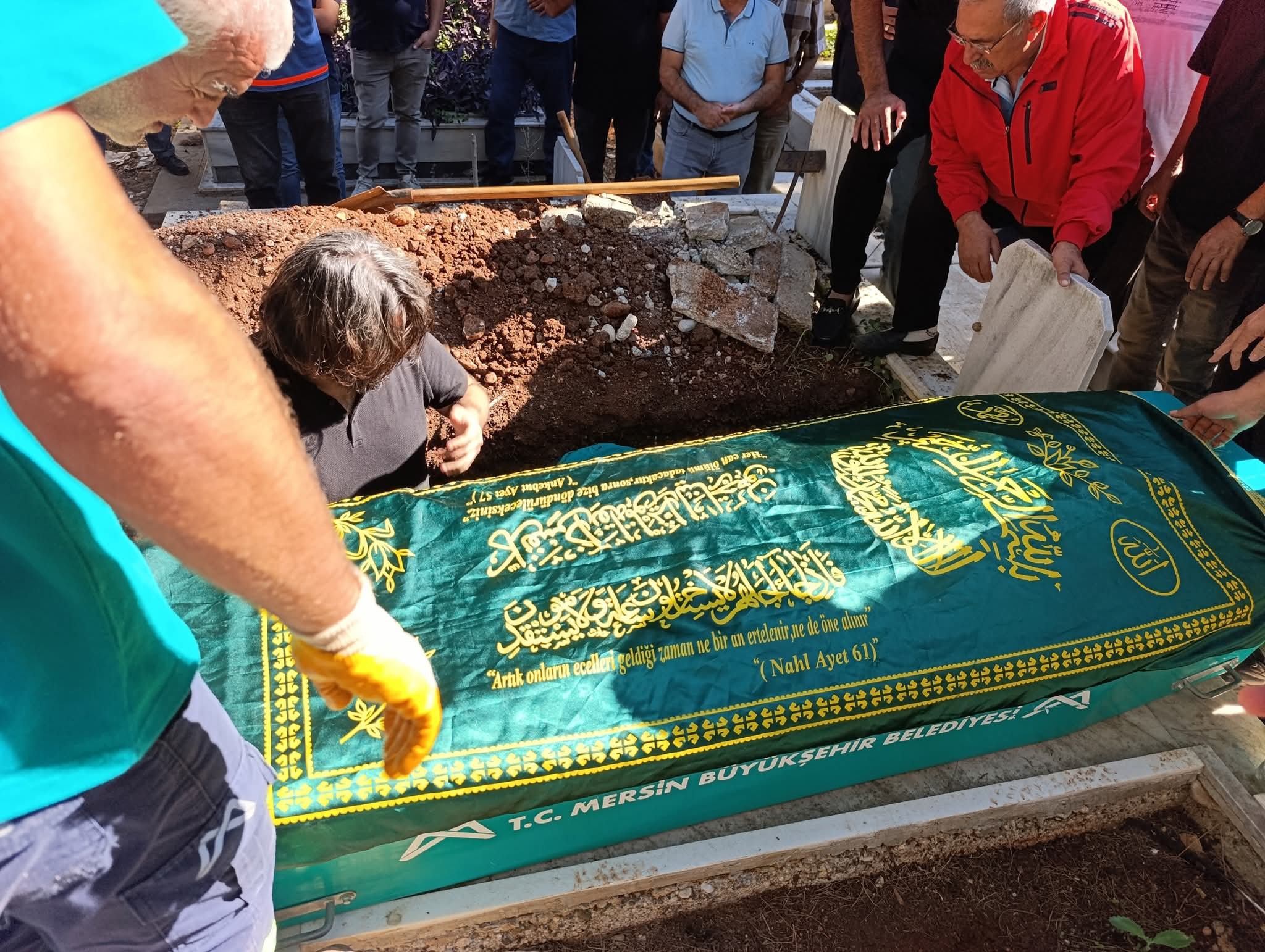 561727960 2376598699440766 1112580834600724931 N