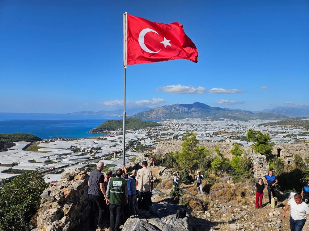 572886676 1418293803629373 1927929692029581599 N