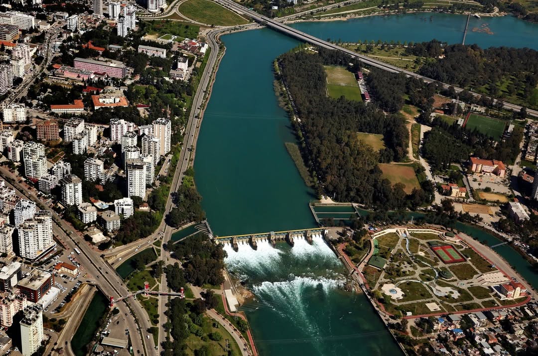 Adana’nın Merkezinde Bir Baraj Var! 1943 Yılında Inşa Edilen Eski Baraj, O Günden Bu Yana Adana