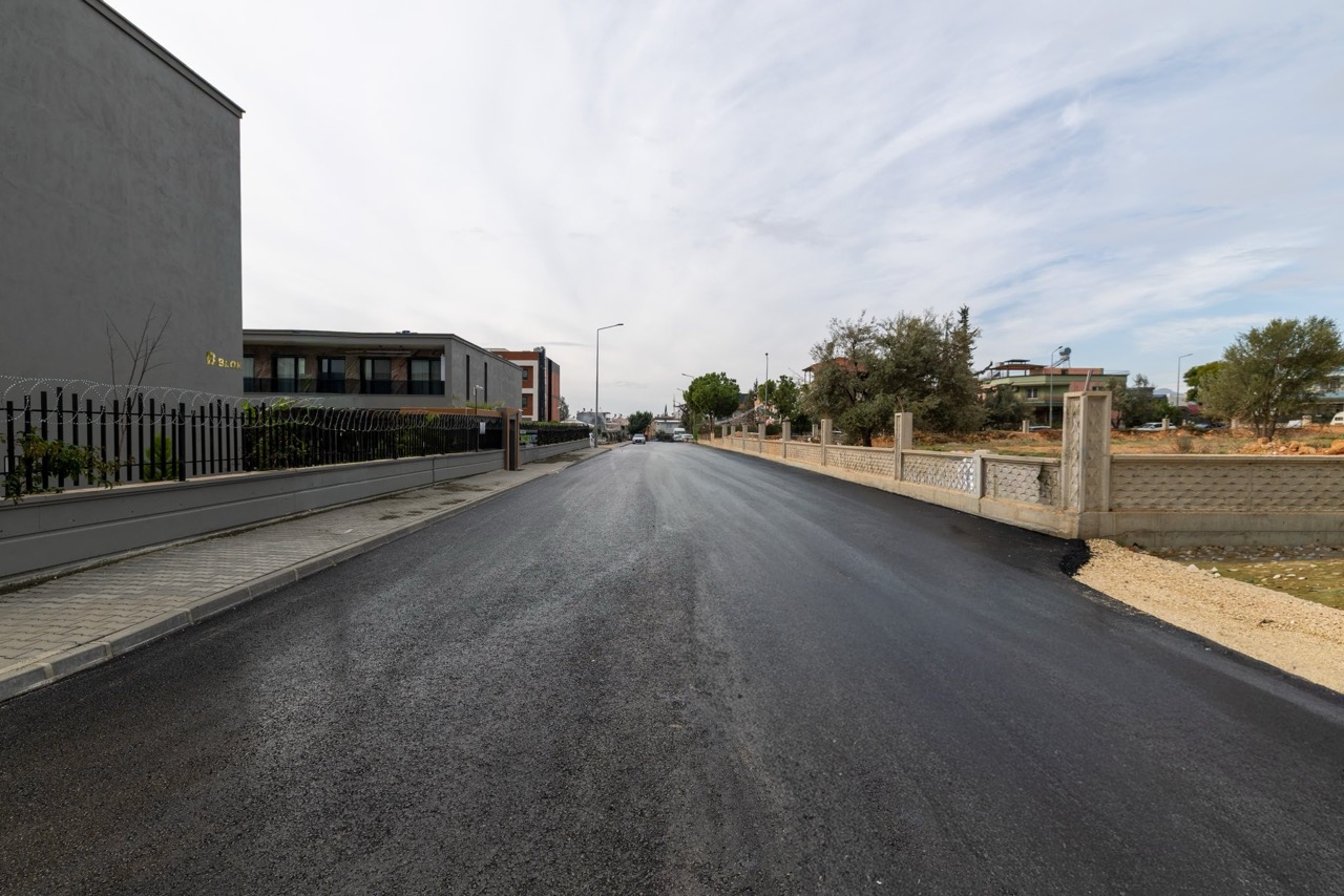 Büyük Yenişehir’de Yollar Yenileniyor, Mahalleli Gülüyor! (5)