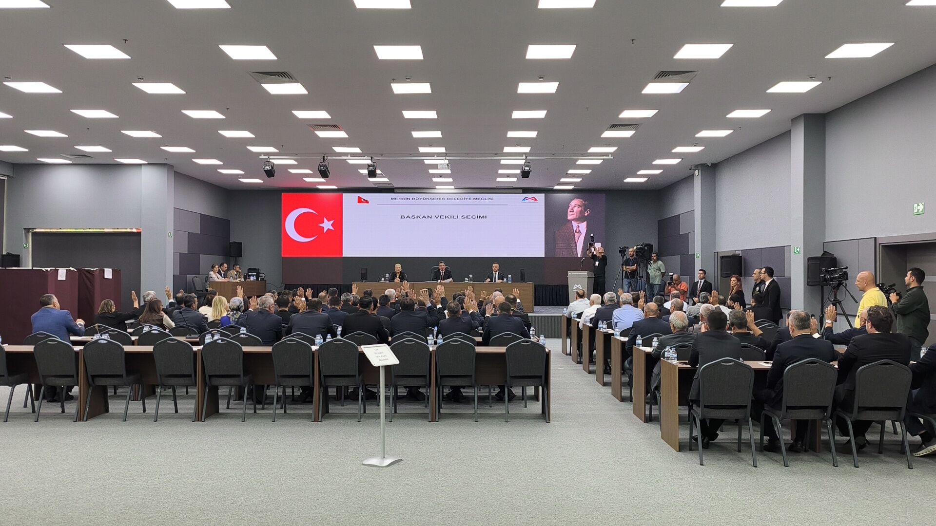 YAŞAM